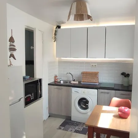 Nid De Verdure A 15 Minutes Centre Et 펜션 *