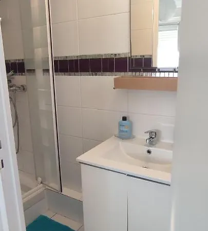 Nid De Verdure A 15 Minutes Centre Et