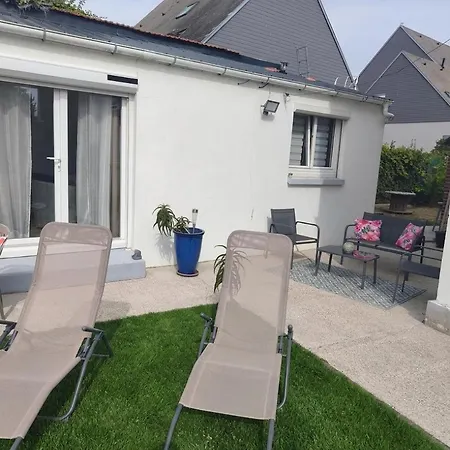 Nid De Verdure A 15 Minutes Centre Et Dom wakacyjny Hawr